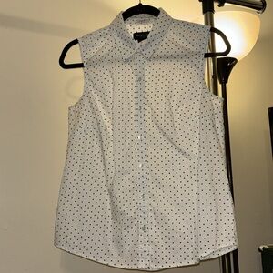 White collar button down tank blouse black polka dots small stretch